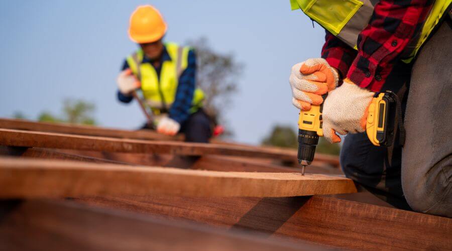 Professional residential roofers in Bynum, MT